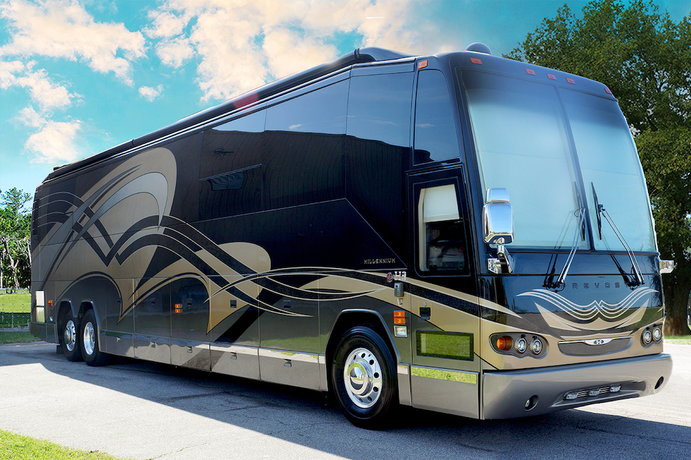 2009 Prevost Millennium H3-45 For Sale