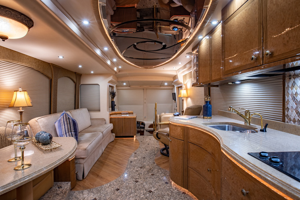 2009 Prevost Millennium H3-45 For Sale