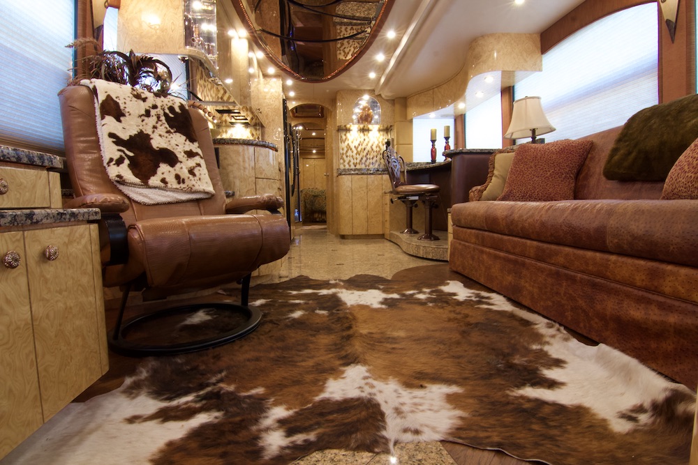 2009 Prevost Millennium H3-45 For Sale