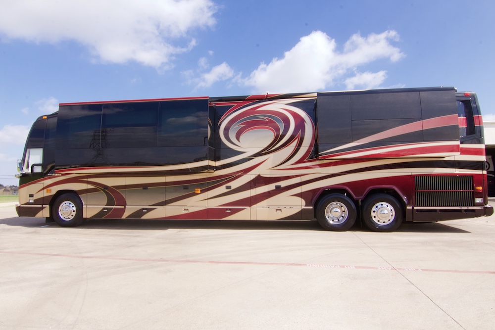 2009 Prevost Millennium H3-45 For Sale