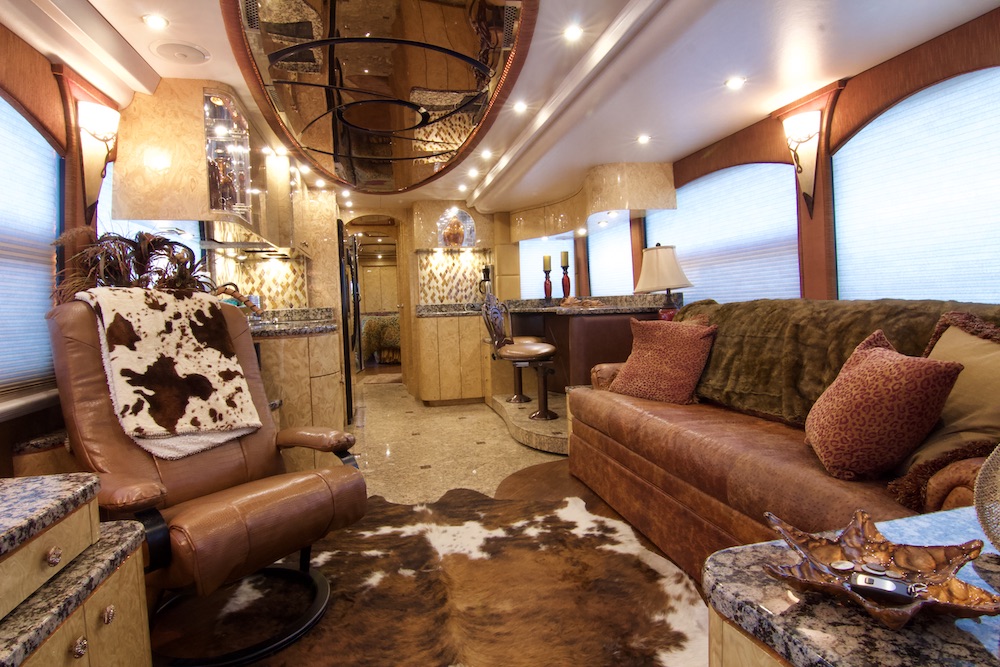 2009 Prevost Millennium H3-45 For Sale