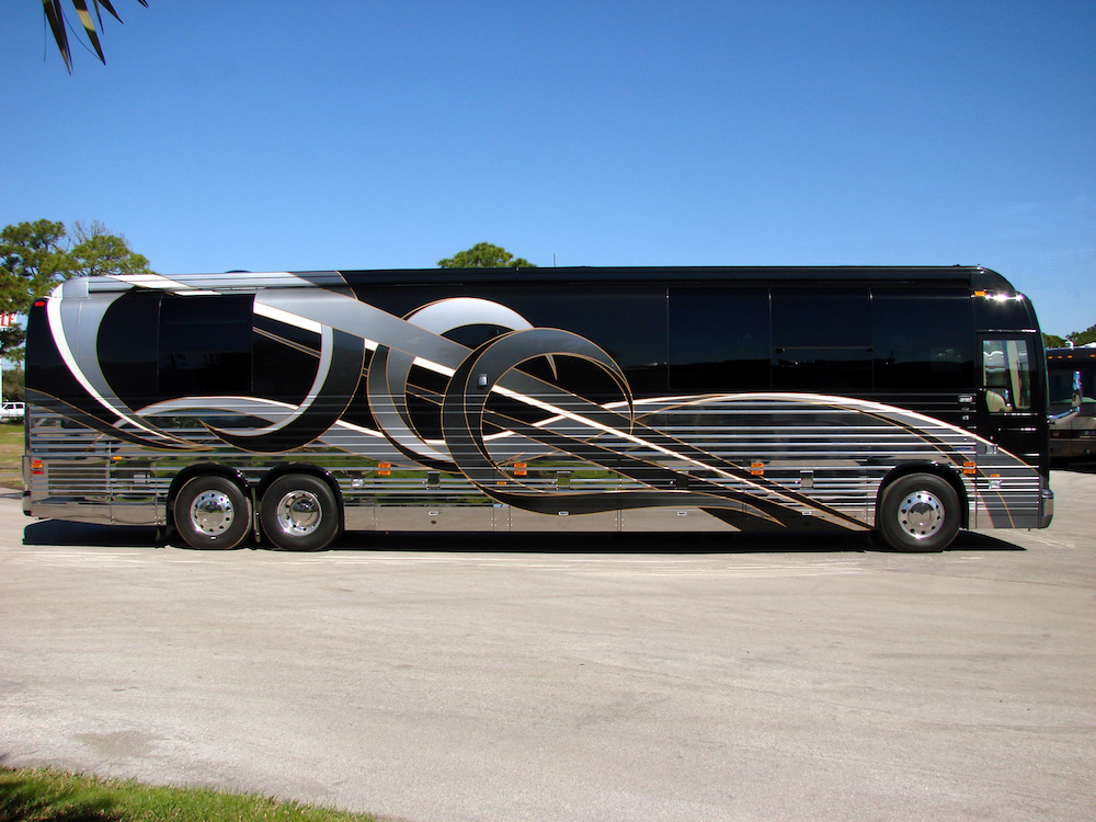 2009 Prevost Parliament XLII For Sale