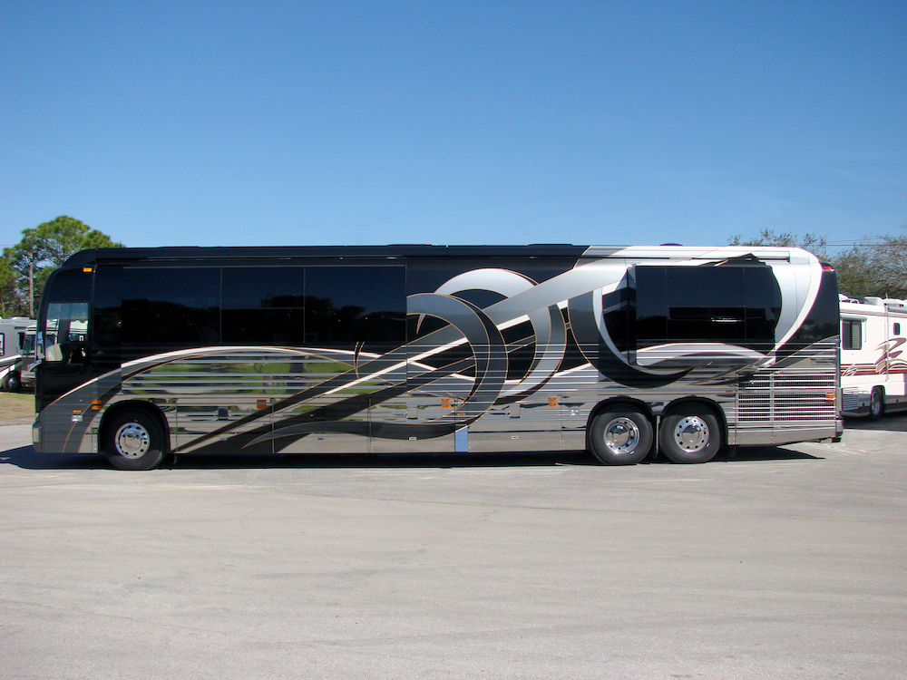 2009 Prevost Parliament XLII For Sale