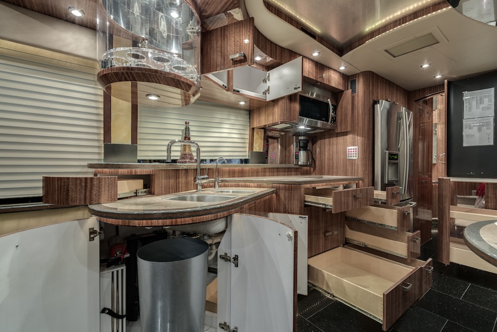 2009 Prevost Parliament XLII For Sale