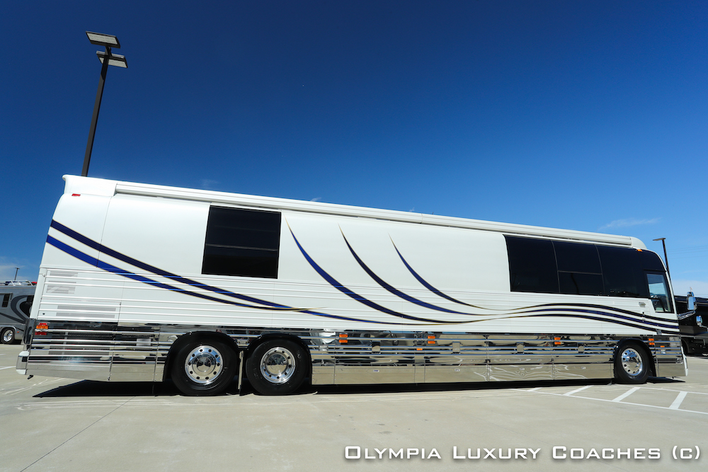 2009 Prevost Parliament XLII For Sale