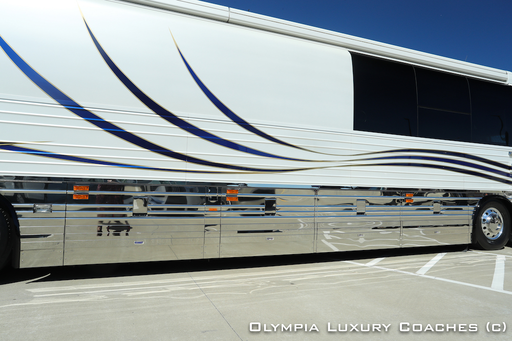 2009 Prevost Parliament XLII For Sale