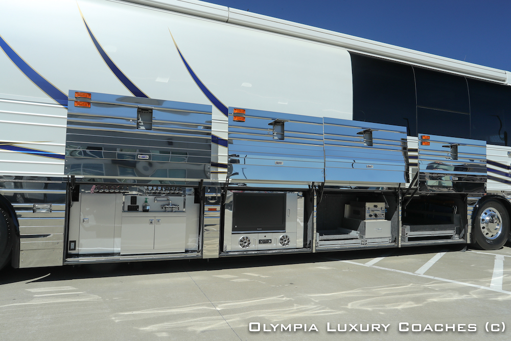 2009 Prevost Parliament XLII For Sale