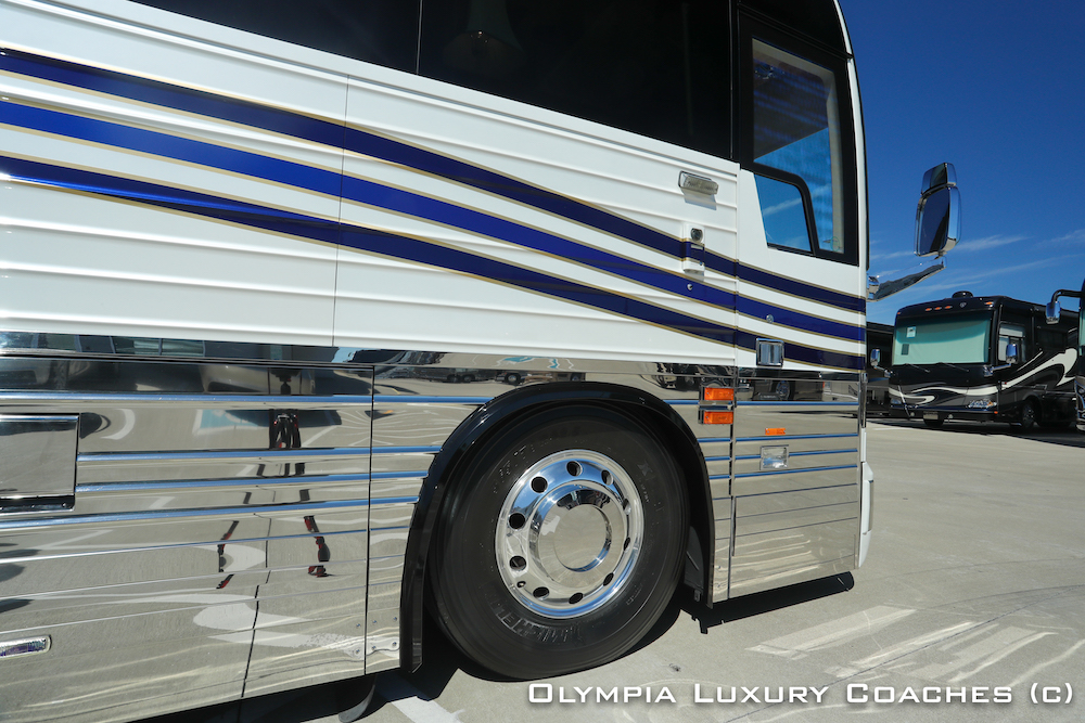 2009 Prevost Parliament XLII For Sale