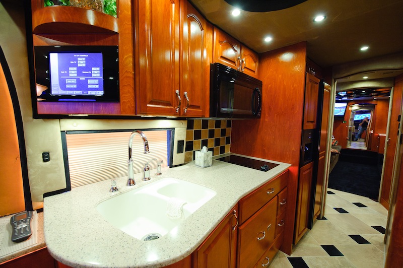 2009 Prevost Russell XLII For Sale