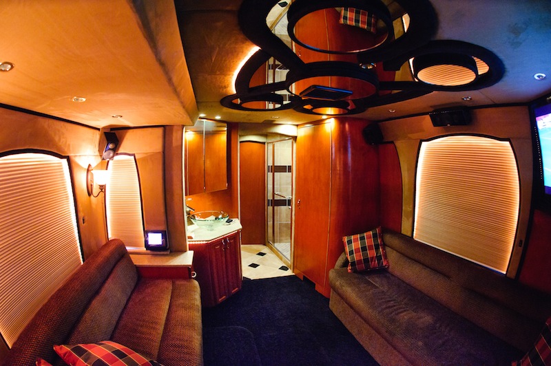 2009 Prevost Russell XLII For Sale