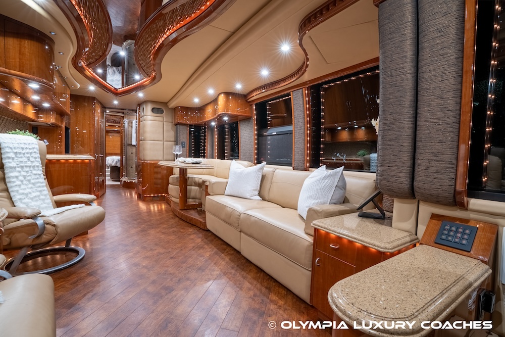 2010 Prevost Liberty XLII For Sale