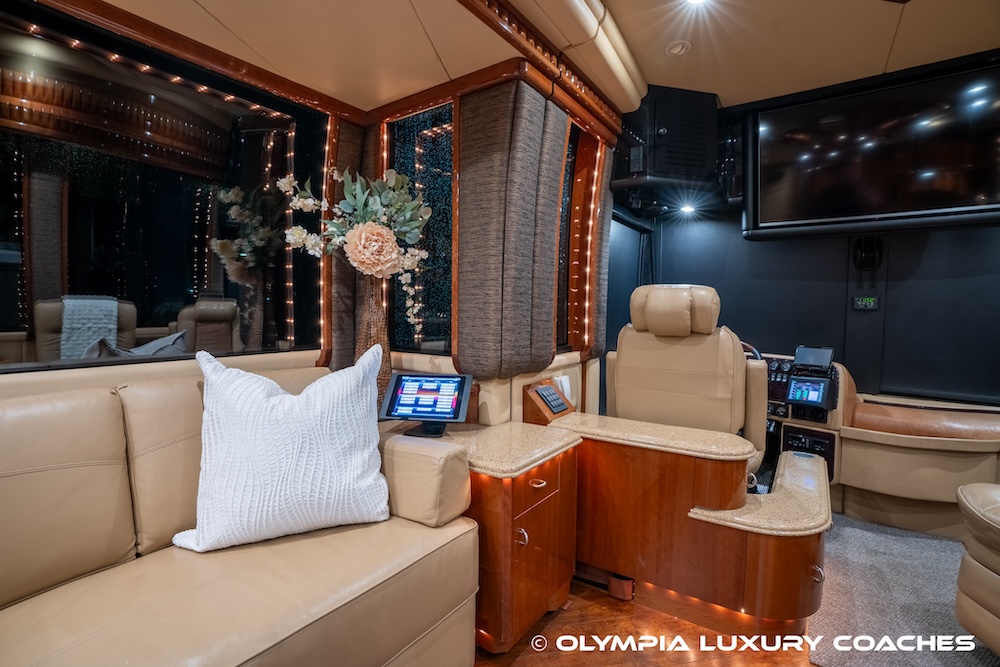 2010 Prevost Liberty XLII For Sale