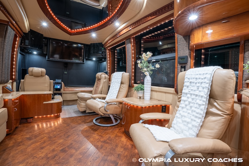 2010 Prevost Liberty XLII For Sale