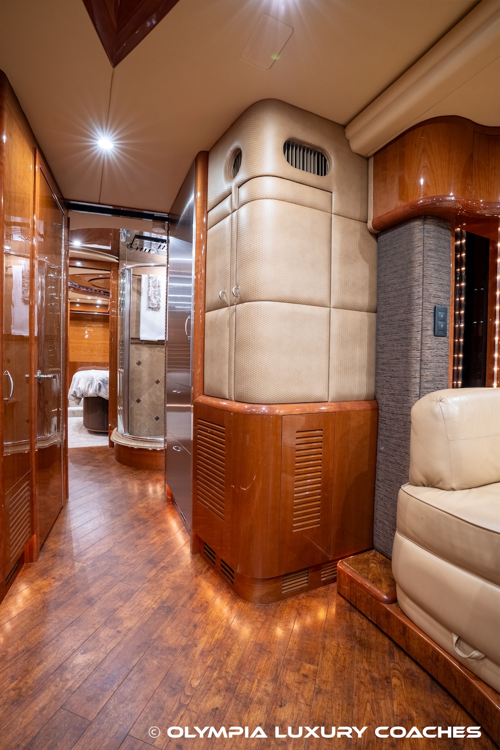 2010 Prevost Liberty XLII For Sale