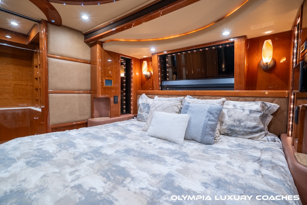 2010 Prevost Liberty XLII For Sale