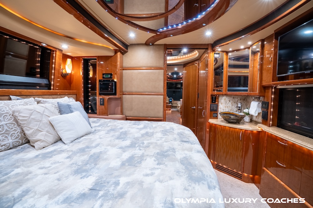 2010 Prevost Liberty XLII For Sale