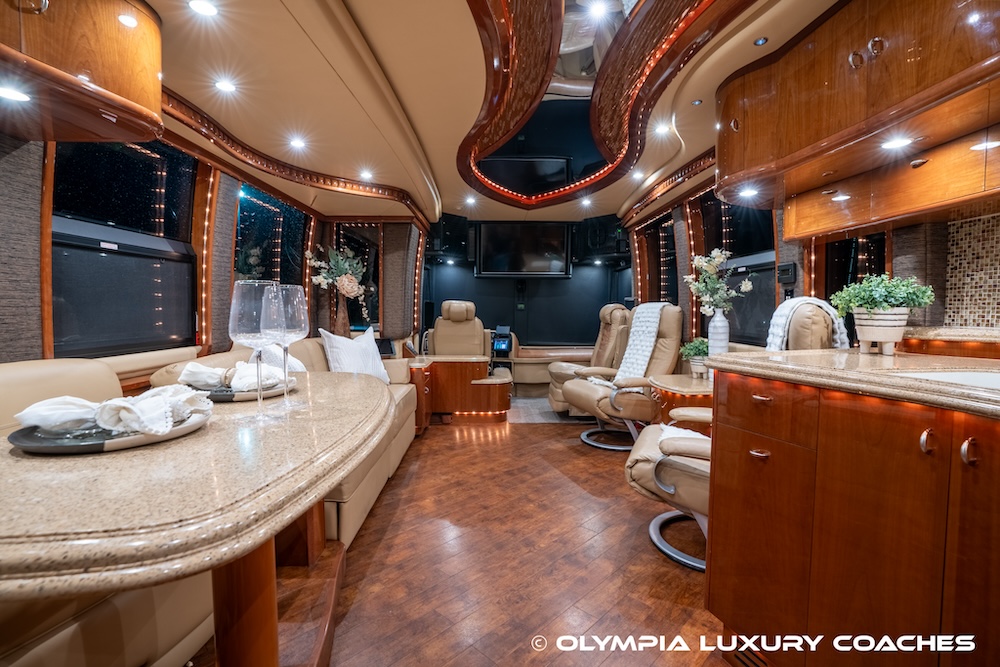 2010 Prevost Liberty XLII For Sale