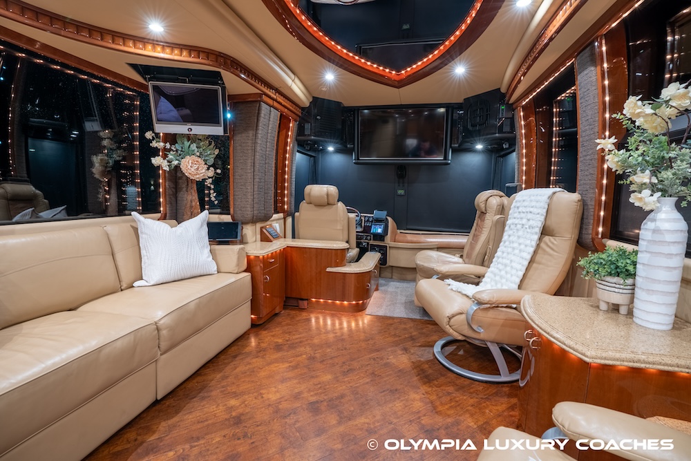 2010 Prevost Liberty XLII For Sale