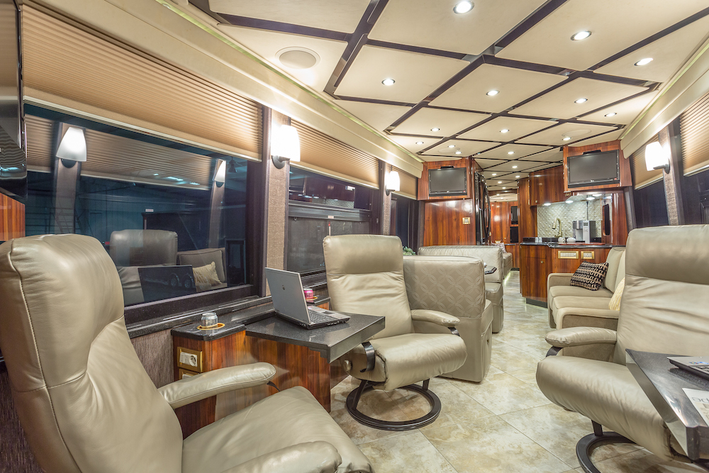 2010 Prevost Amadas H3-45 For Sale