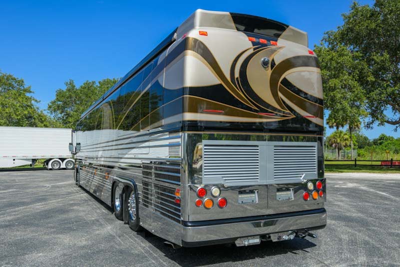 2010 Prevost Emerals XLII For Sale