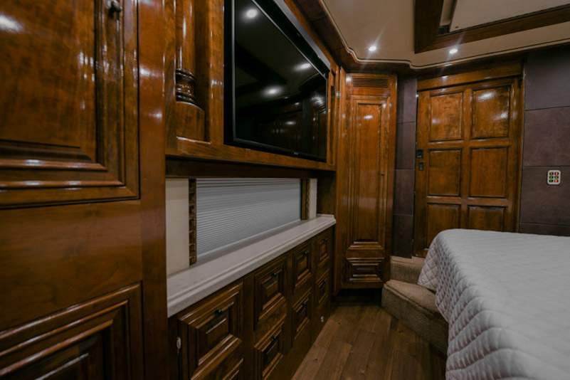 2010 Prevost Emerals XLII For Sale