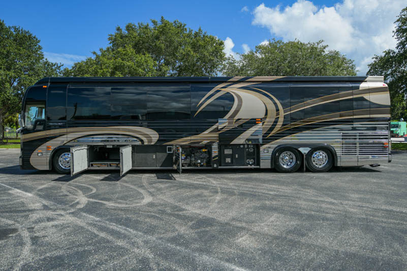 2010 Prevost Emerals XLII For Sale