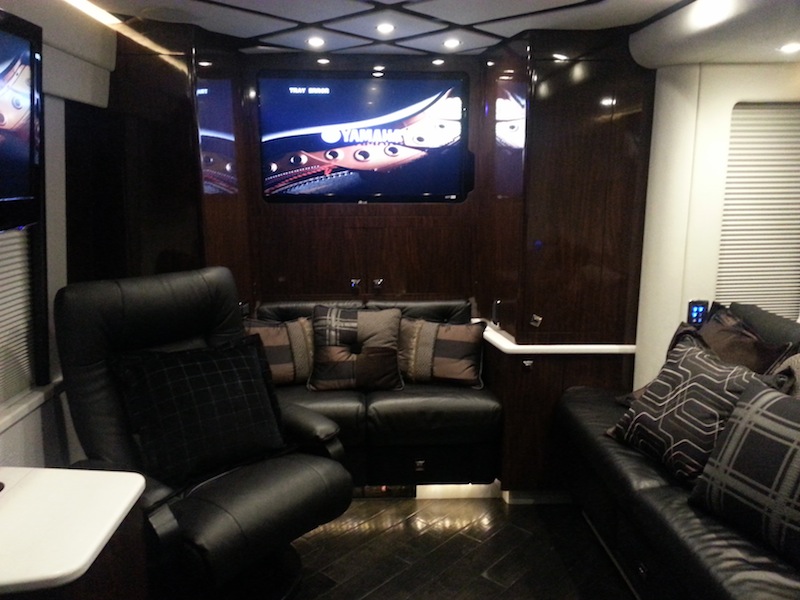 2010 Prevost  H3-45 For Sale