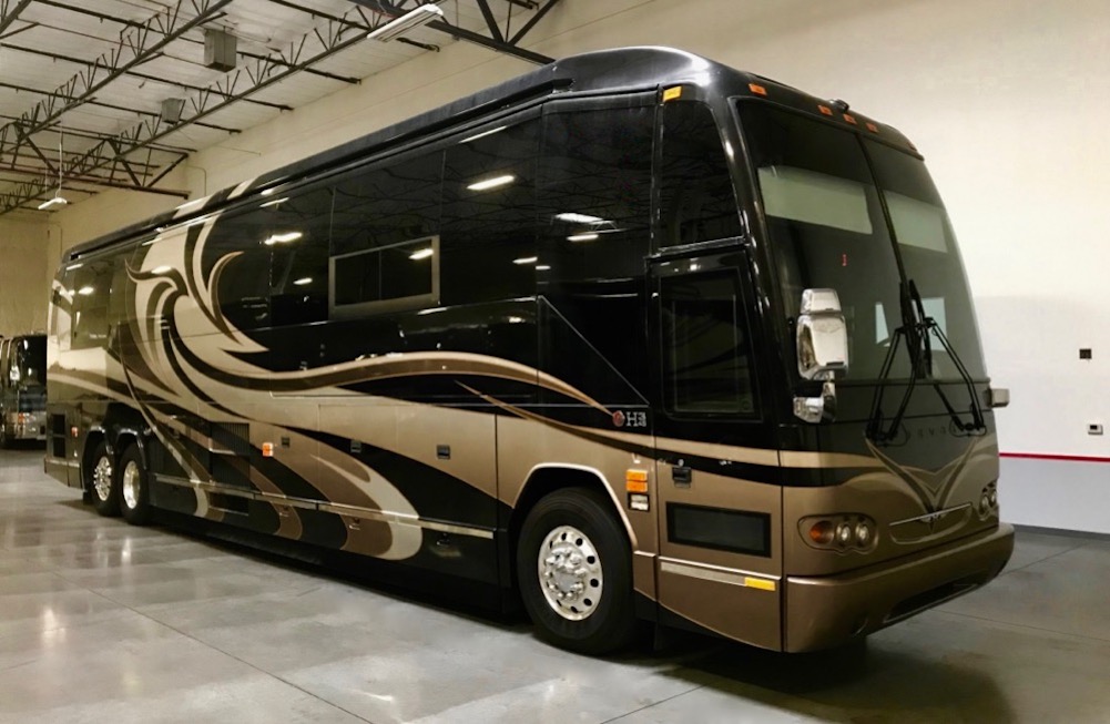 2010 Prevost Legacy H3-45 For Sale