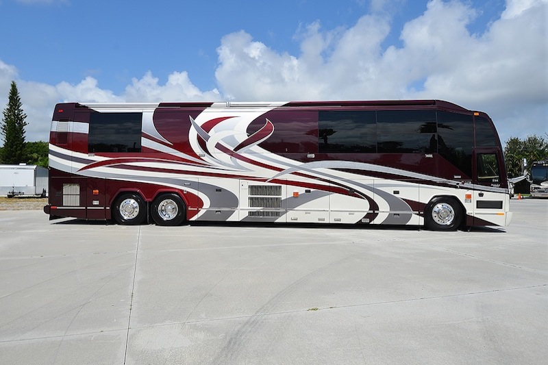 2010 Prevost Liberty H3-45 For Sale