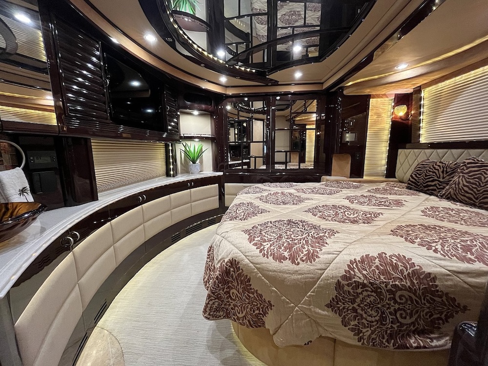 2010 Prevost  Liberty H3-45 For Sale