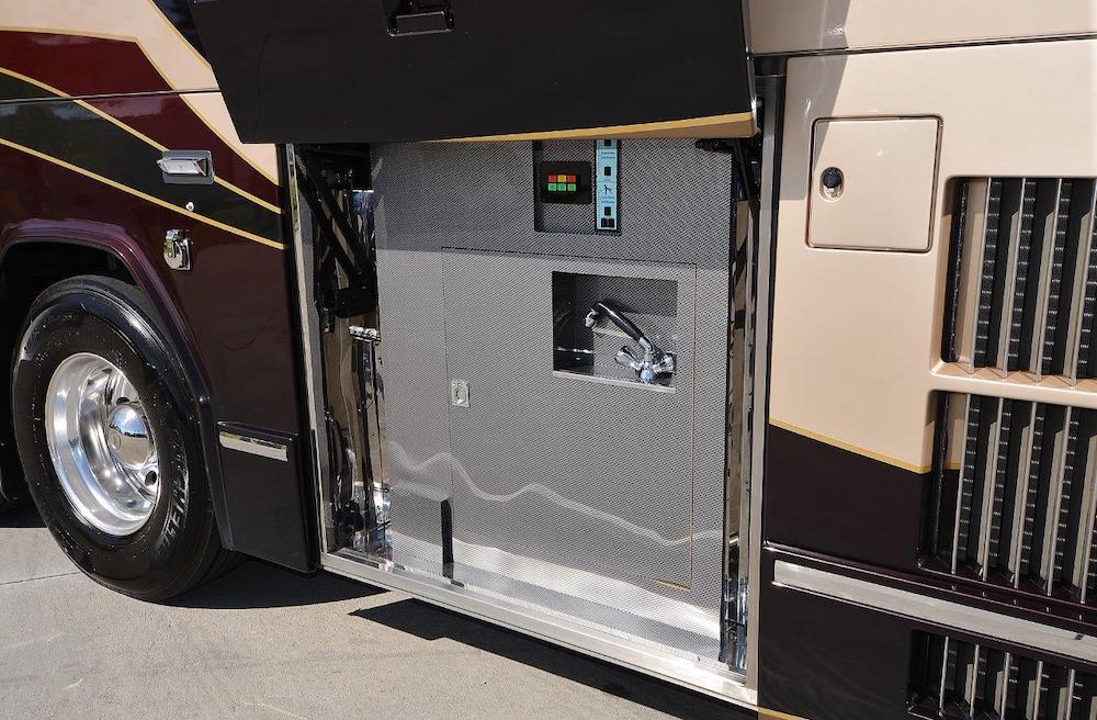 2010 Prevost Liberty H3-45 For Sale