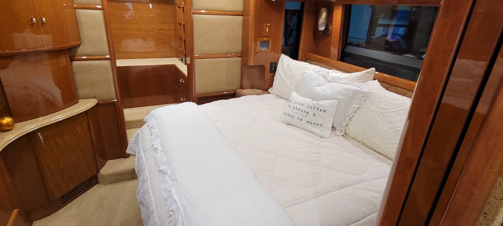 2010 Prevost Liberty XLII For Sale