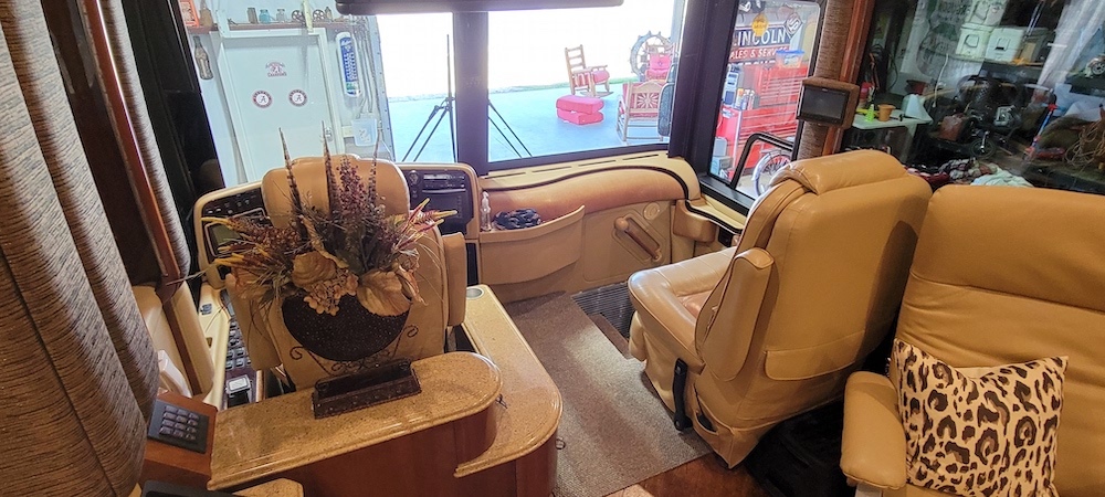 2010 Prevost Liberty XLII For Sale