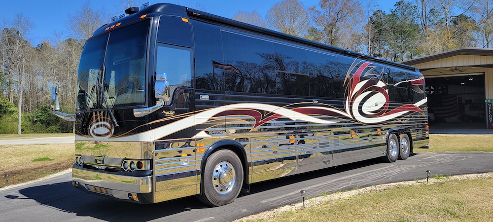 2010 Prevost Liberty XLII For Sale