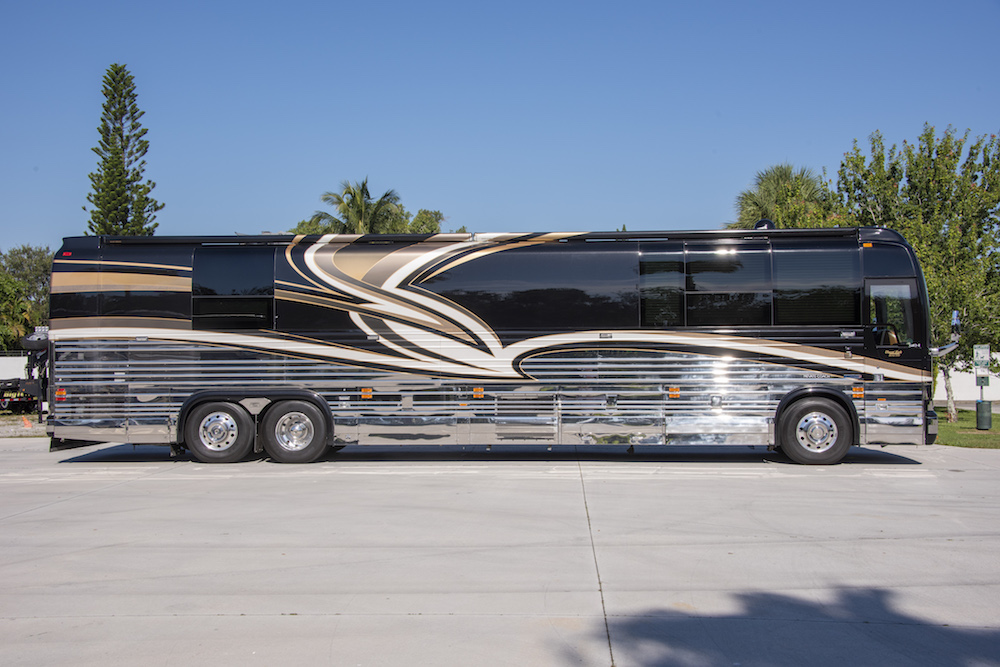 2010 Prevost Liberty XLII For Sale