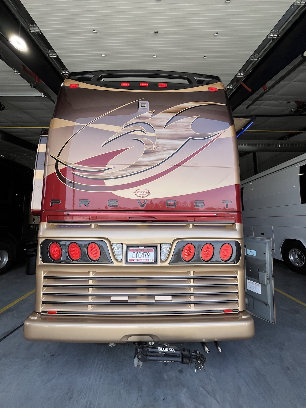 2010 Prevost Marathon  H3-45 For Sale