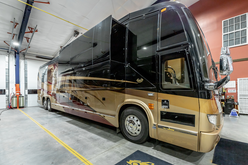 2010 Prevost Marathon H3-45 For Sale