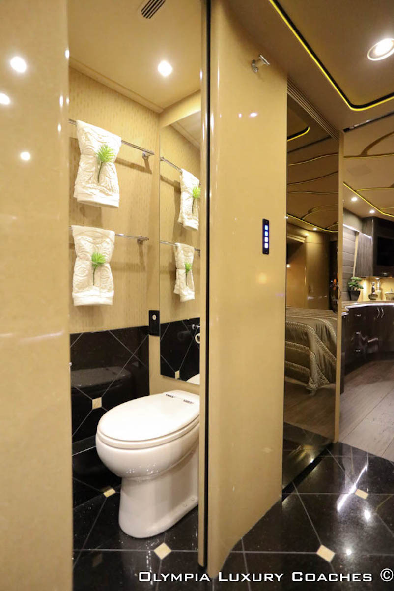 2010 Prevost Marathon H3-45 For Sale