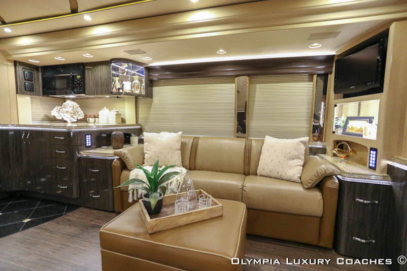 2010 Prevost Marathon H3-45 For Sale