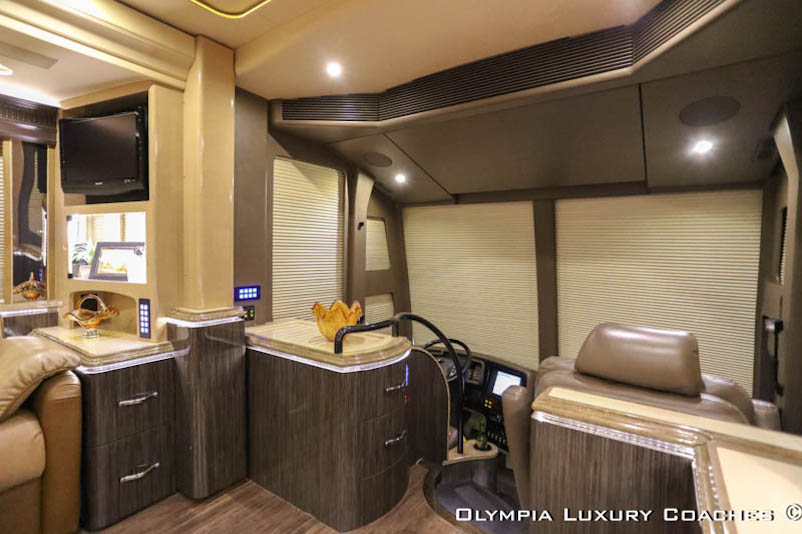 2010 Prevost Marathon H3-45 For Sale