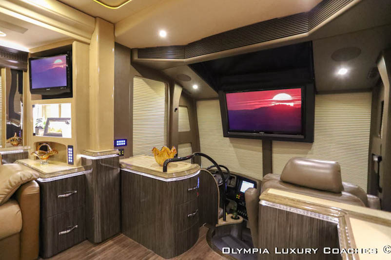 2010 Prevost Marathon H3-45 For Sale