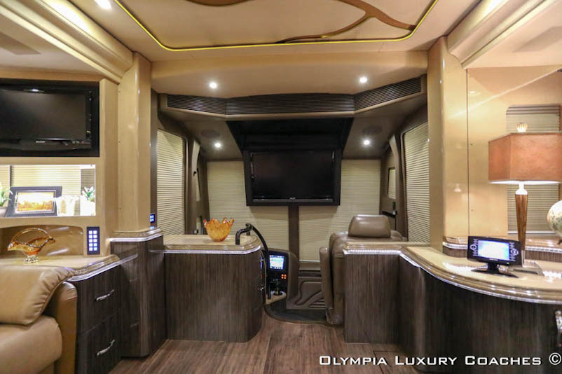 2010 Prevost Marathon H3-45 For Sale