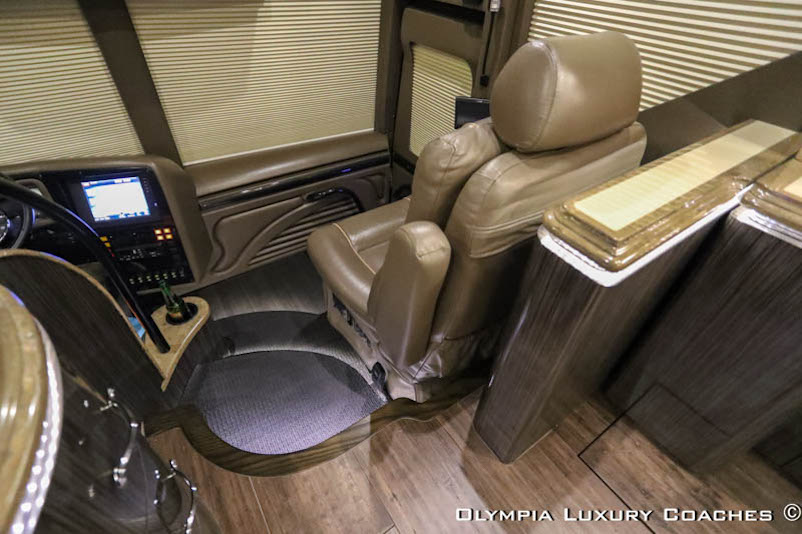 2010 Prevost Marathon H3-45 For Sale