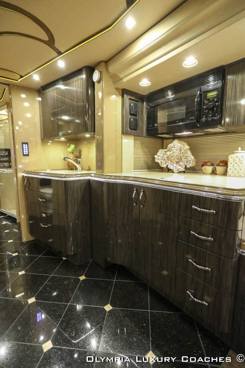 2010 Prevost Marathon H3-45 For Sale