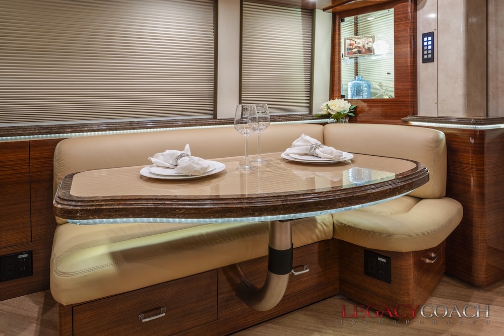 2010 Prevost  Marathon XLII For Sale