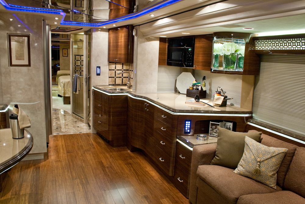 2010 Prevost Marathon XLII For Sale