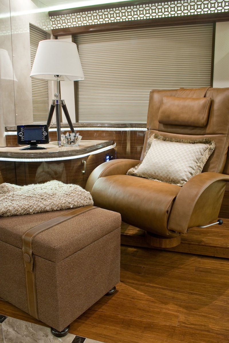 2010 Prevost Marathon XLII For Sale