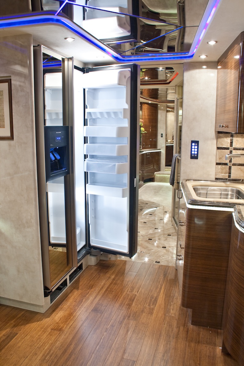2010 Prevost Marathon XLII For Sale