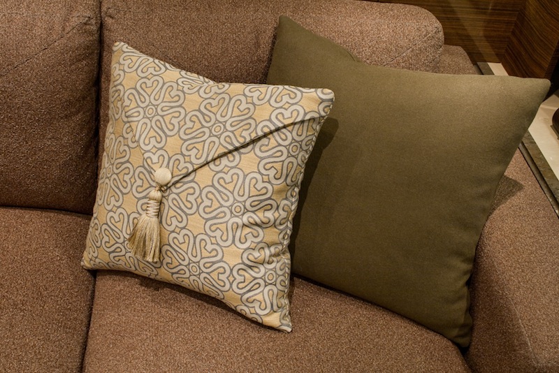 2010 Prevost Marathon XLII For Sale