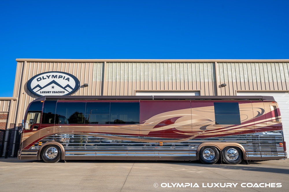 2010 Prevost Marathon XLII For Sale